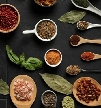 Специи, травы, пряности